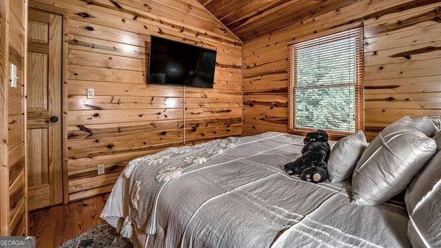 395 Mill Creek Acres, Blue Ridge, GA 30513