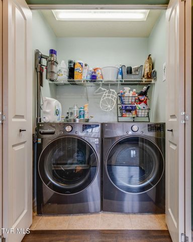 175 Argil Cox Road, Jonesborough, TN 37659