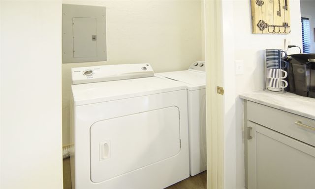 101 Hide Away Drive 2, Possum Kingdom Lake, TX 76475