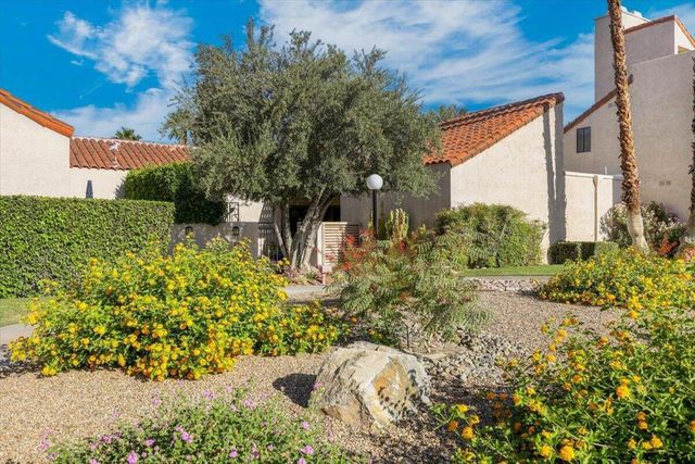 302 Forest Hills Drive, Rancho Mirage, CA 92270