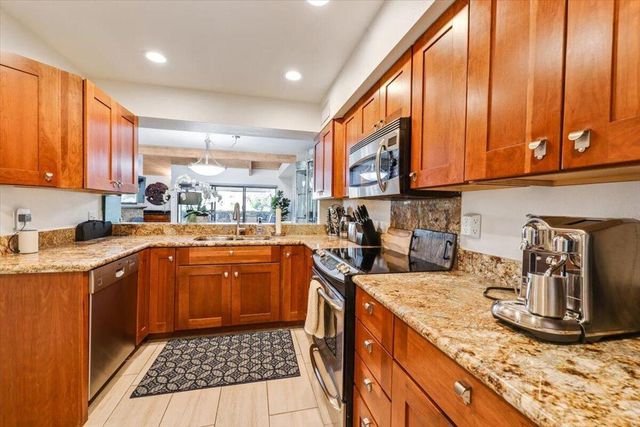 302 Forest Hills Drive, Rancho Mirage, CA 92270