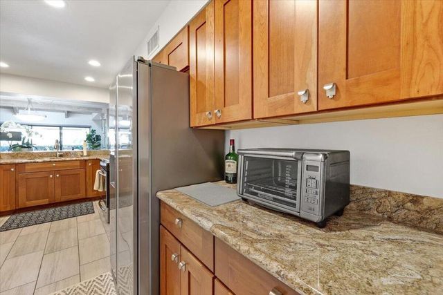 302 Forest Hills Drive, Rancho Mirage, CA 92270