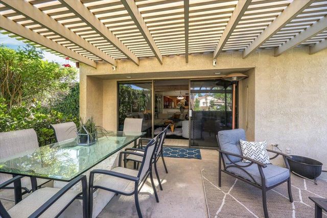 302 Forest Hills Drive, Rancho Mirage, CA 92270