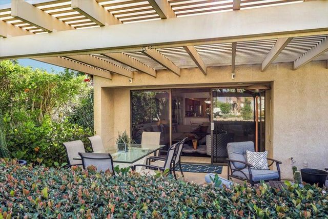 302 Forest Hills Drive, Rancho Mirage, CA 92270