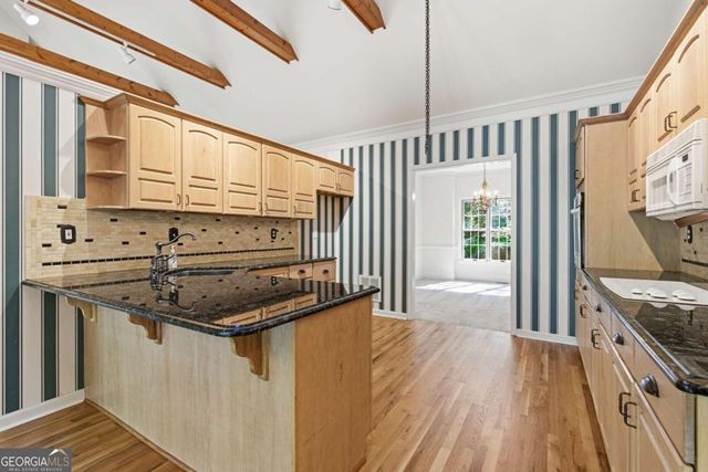 5055 Meadowbrook Circle, Suwanee, GA 30024