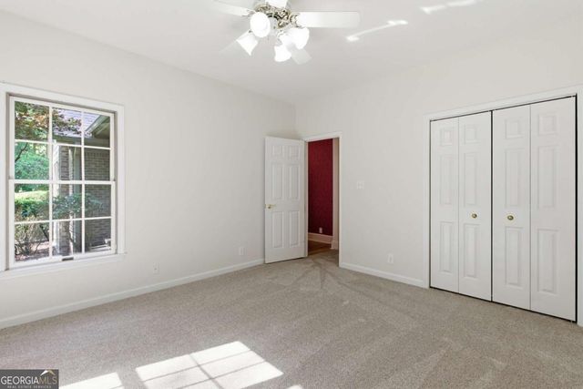 5055 Meadowbrook Circle, Suwanee, GA 30024