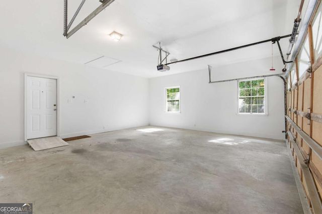 5055 Meadowbrook Circle, Suwanee, GA 30024