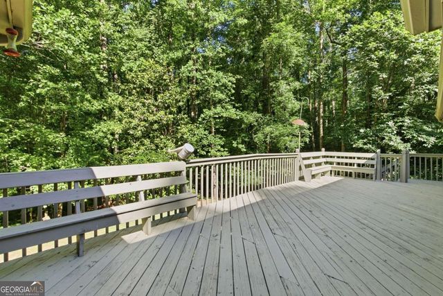 5055 Meadowbrook Circle, Suwanee, GA 30024