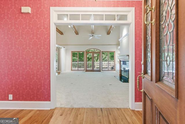5055 Meadowbrook Circle, Suwanee, GA 30024