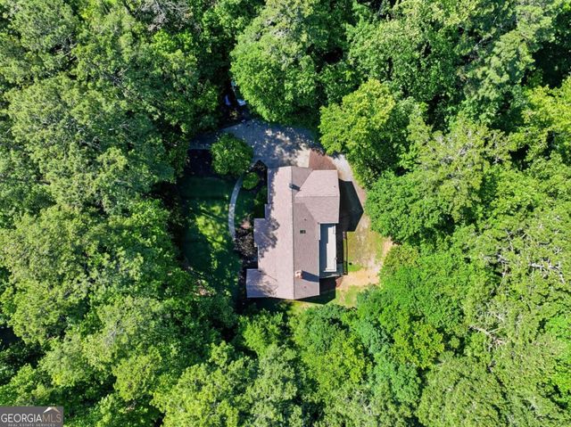 5055 Meadowbrook Circle, Suwanee, GA 30024