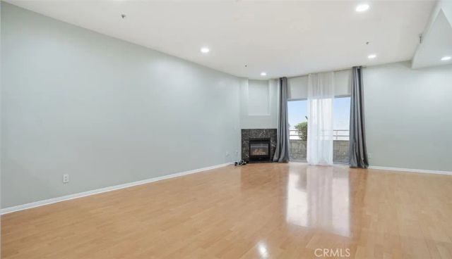 411 N Jackson Street 104, Glendale, CA 91206