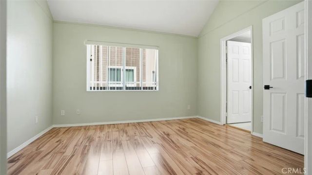 411 N Jackson Street 104, Glendale, CA 91206
