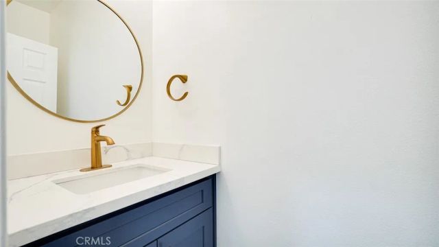 411 N Jackson Street 104, Glendale, CA 91206