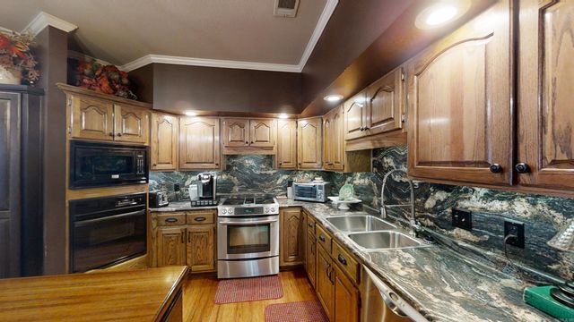 3102 Sara Creek Drive, Jonesboro, AR 72404