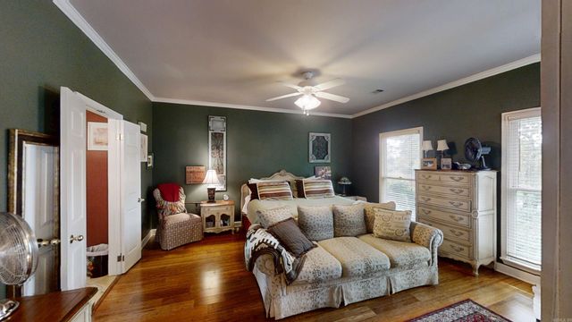 3102 Sara Creek Drive, Jonesboro, AR 72404