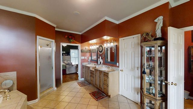 3102 Sara Creek Drive, Jonesboro, AR 72404