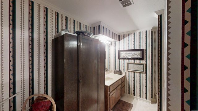 3102 Sara Creek Drive, Jonesboro, AR 72404