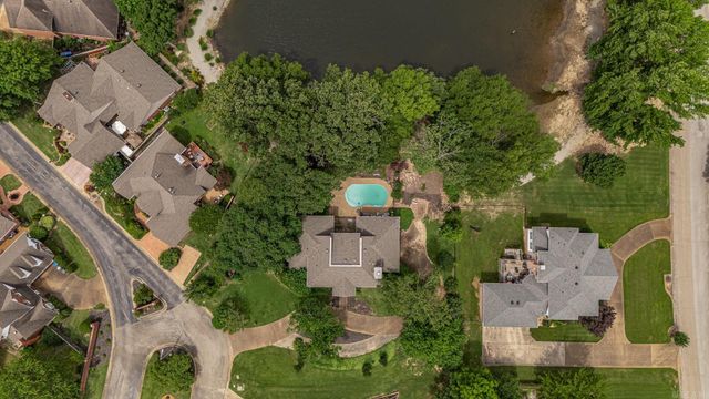 3102 Sara Creek Drive, Jonesboro, AR 72404
