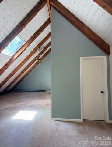 89 Woodcliff Loop, Newland, NC 28657
