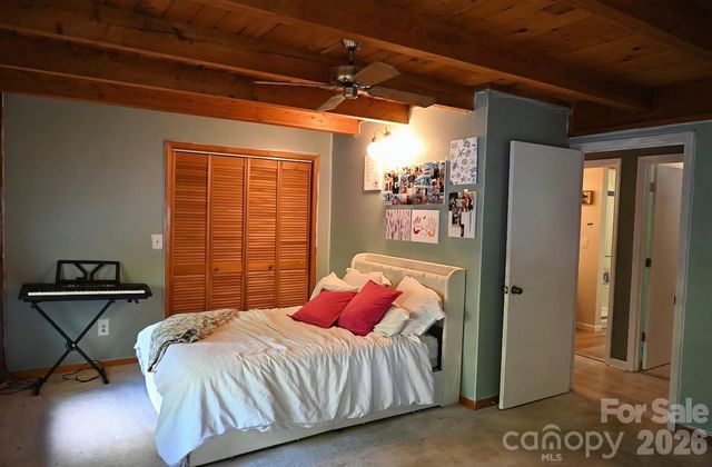 89 Woodcliff Loop, Newland, NC 28657