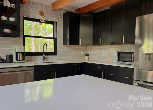 89 Woodcliff Loop, Newland, NC 28657