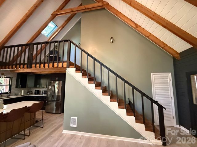 89 Woodcliff Loop, Newland, NC 28657