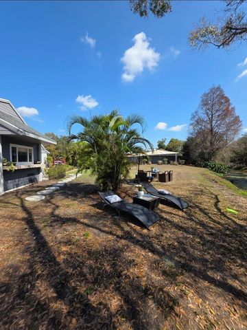 5165 CEDAR HAMMOCK LN 5165, Sarasota, FL 34232