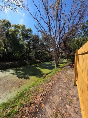 5165 CEDAR HAMMOCK LN 5165, Sarasota, FL 34232