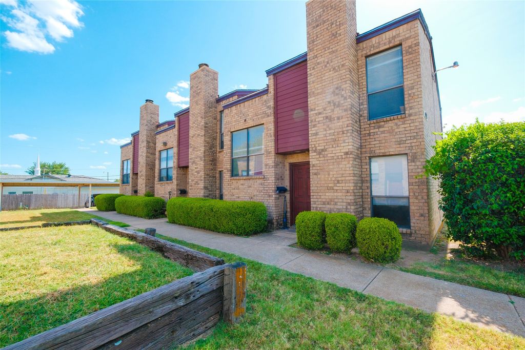 4829 Diaz Avenue 1, Fort Worth, TX 76107