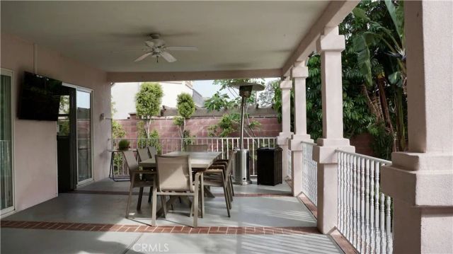 925 Sherlock Dr, Burbank, CA 91501