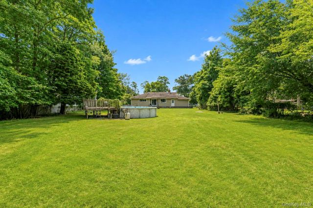 617 Granny Road, Middle Island, NY 11953
