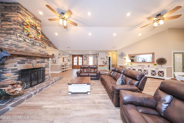 94 E Pleasant Grove Road, Jackson, NJ 08527