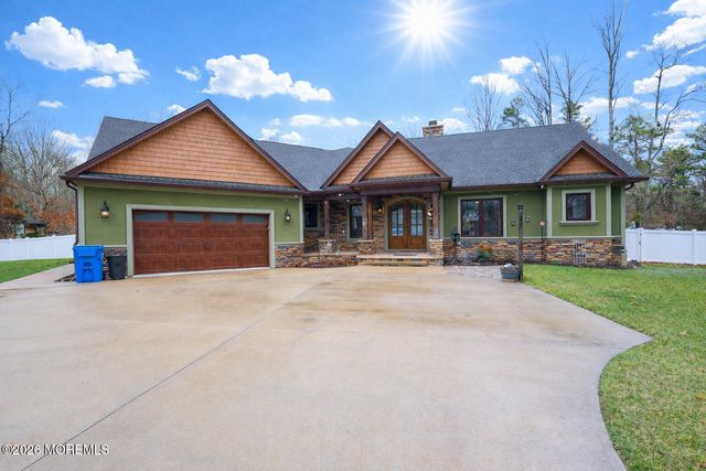 94 E Pleasant Grove Road, Jackson, NJ 08527
