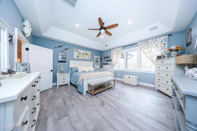 94 E Pleasant Grove Road, Jackson, NJ 08527