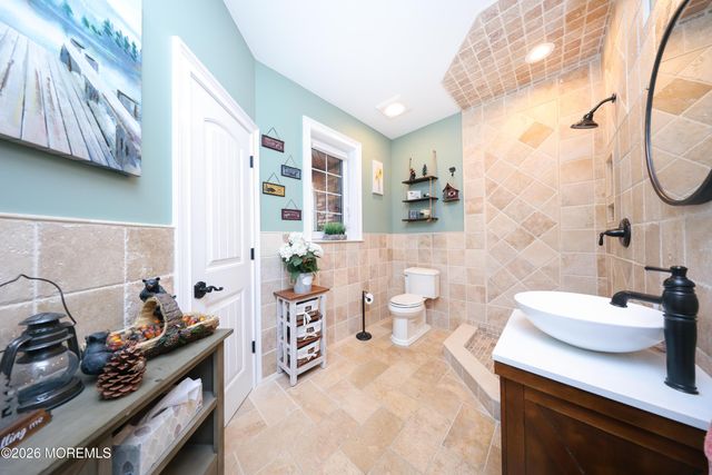 94 E Pleasant Grove Road, Jackson, NJ 08527