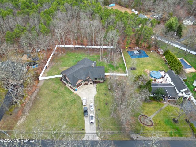94 E Pleasant Grove Road, Jackson, NJ 08527