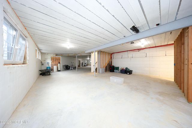 94 E Pleasant Grove Road, Jackson, NJ 08527