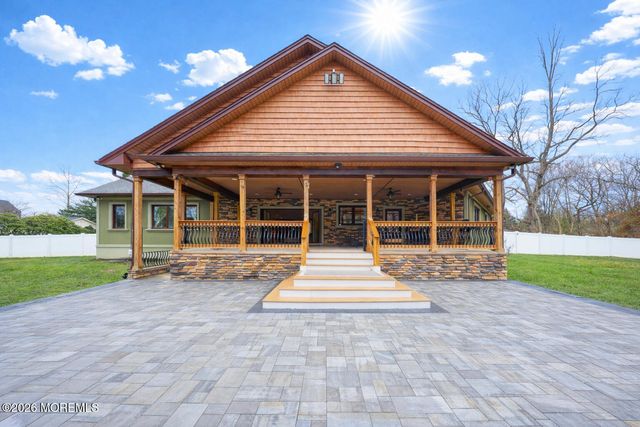 94 E Pleasant Grove Road, Jackson, NJ 08527