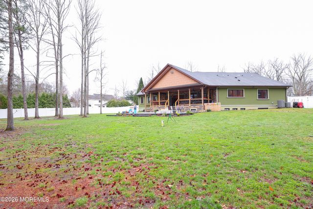 94 E Pleasant Grove Road, Jackson, NJ 08527