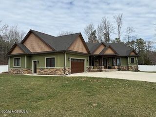 94 E Pleasant Grove Road, Jackson, NJ 08527