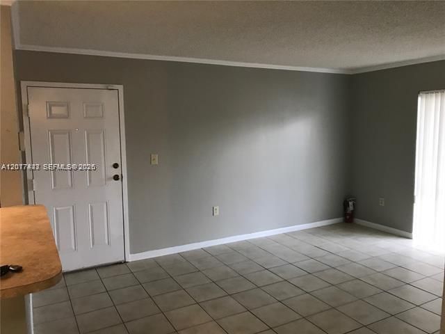 7235 NW 179th Street 101, Hialeah, FL 33015