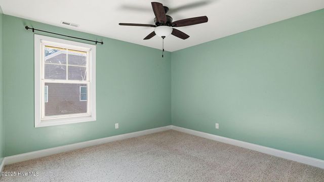 150 Wiregrass Lane, Southern Pines, NC 28387