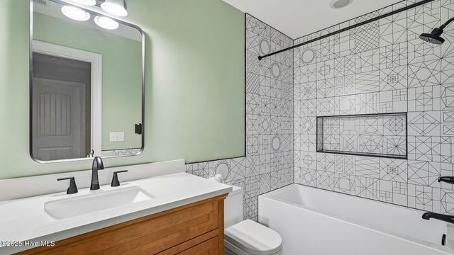 150 Wiregrass Lane, Southern Pines, NC 28387