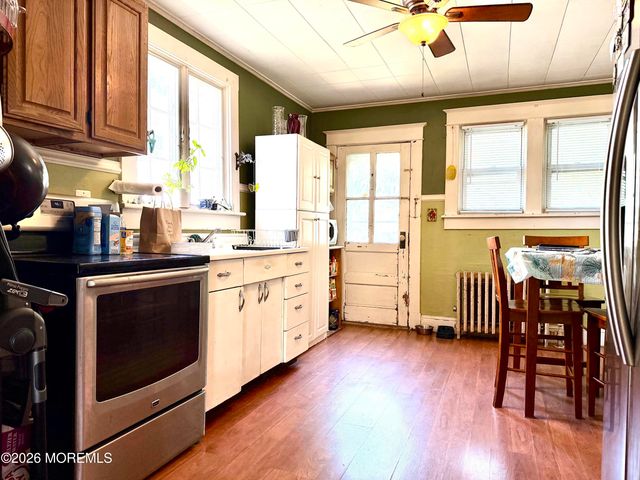 195 2nd Street, Keyport, NJ 07735