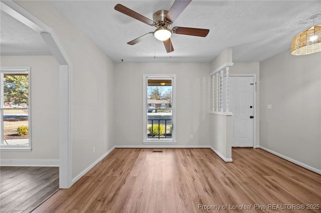 911 Axis Circle, Hope Mills, NC 28348