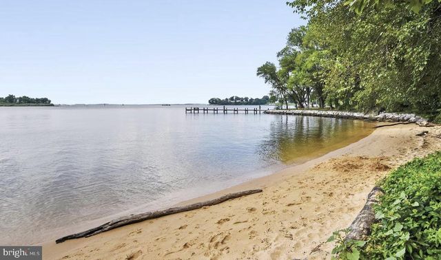 8537 CREEK RD, Pasadena, MD 21122