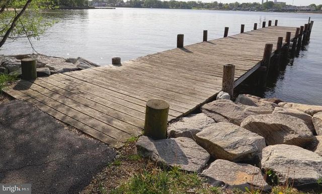 8537 CREEK RD, Pasadena, MD 21122