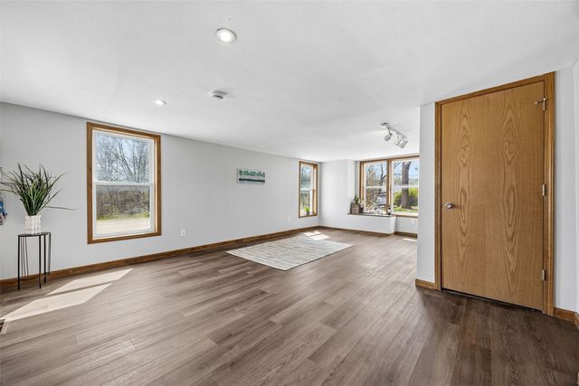 411 Johnson, Toddville, IA 52341
