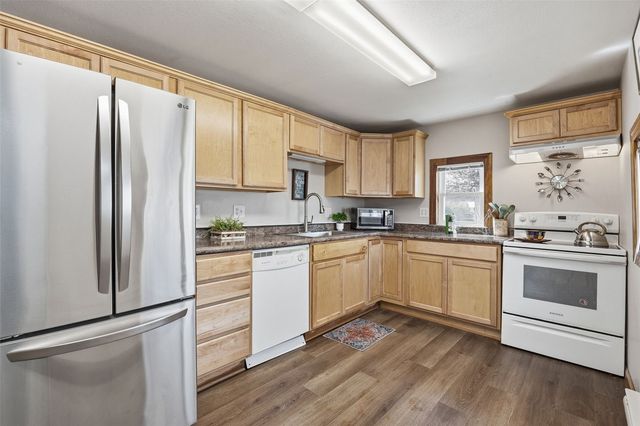 411 Johnson, Toddville, IA 52341