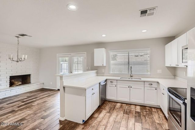 10817 N 46TH Avenue, Glendale, AZ 85304